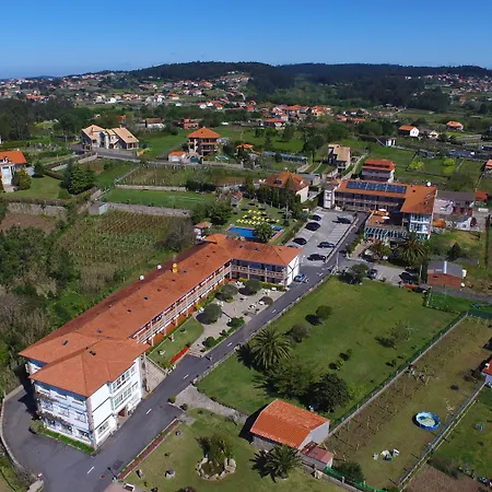 Cabicastro Hotel apartamentowy Portonovo
